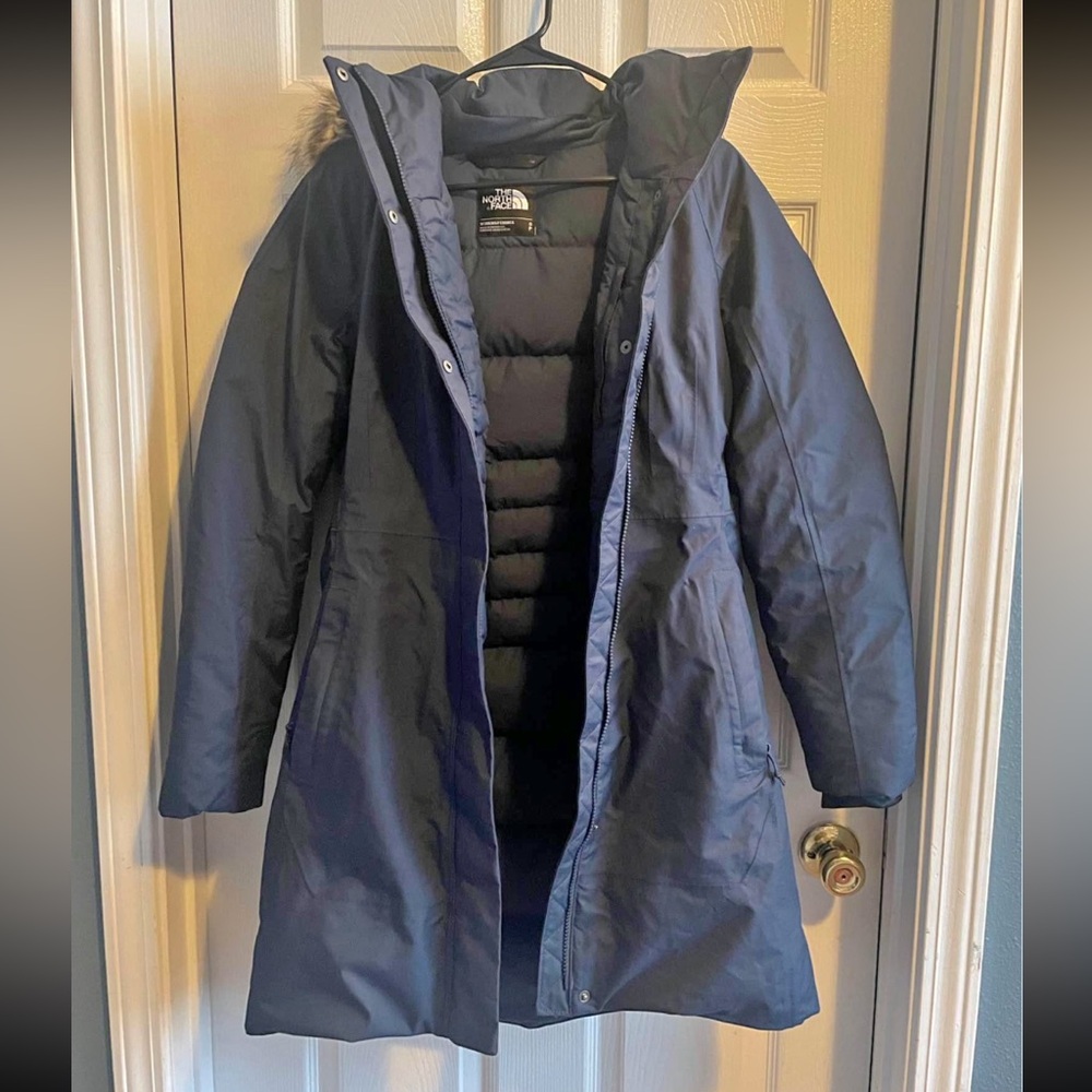 The North Face Arctic Insulated Parka Winter Coat